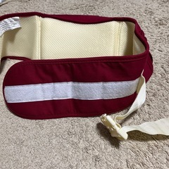 【美品！便利！】ヒップシート 赤　レッドの画像