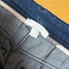 子供　バーバリー  ジーンズの画像