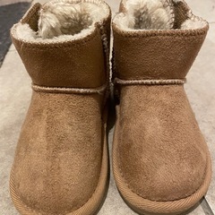 ムートンブーツ ホットビスケッツ ミキハウスの画像