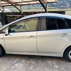 トヨタ プリウス 2014年式 出品します！47万の画像