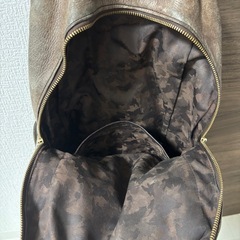 aniaryのレザーリュックの画像