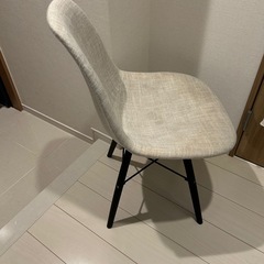 椅子の画像