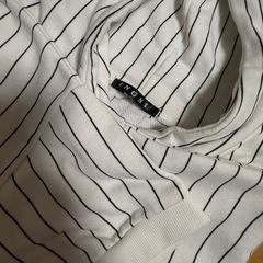 INGNI 半袖　フーディの画像