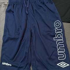 新品タグ付✨キッズ160㎝✨アンブロ✨男児✨プラクティスウェア✨子供服の画像