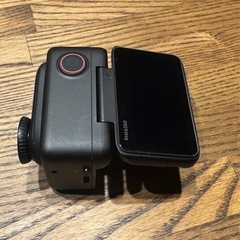 insta360 go3s リモコン　バッテリーパック　クイックリーダー　純正パーツ多数　セットの画像