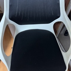 激安　ニトリ　ワークチェア　ポンセ　オフィスチェア　デスクチェア　椅子の画像