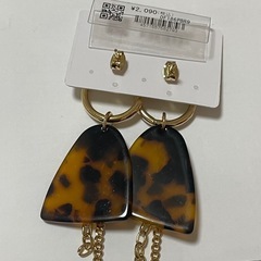 ピアス べっ甲の画像