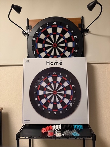 【美品・フルセット】DARTSLIVE Home + BLITZERスタンド（ライト・ダーツ一式付）