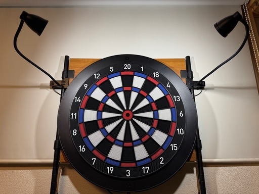 【美品・フルセット】DARTSLIVE Home + BLITZERスタンド（ライト・ダーツ一式付）