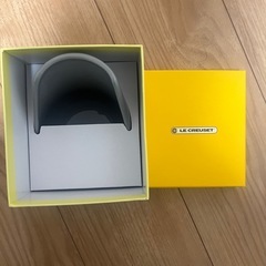 ル・クルーゼのレードルスタンドの画像