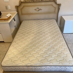 セミダブルベッド　希少フランスミラー　ロココ調　アンティークの画像