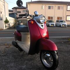 YAMAHA 2st VINOビーノ　ダークレッド　セル始動　好調 　プラグ　バッテリーフィルターインマニ新品交換 キャブ洗浄他　かなりお金かけ多数交換 納車整備点検済み 登録後すぐ乗り出せます。直接引き渡し　配送手配も可　SA10J　５AU　４JP　原付の画像
