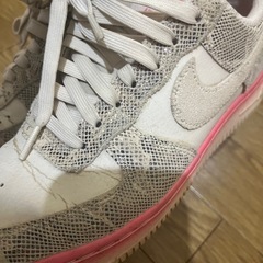 ナイキスニーカーの画像