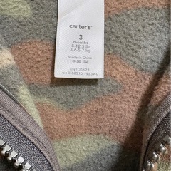 ベビー服　ベスト　60〜70 carter'sの画像