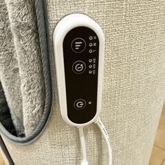 【受け渡し予定者決定】遠赤外線パネルヒーター 足元ヒーター  【3/6/9時間タイマー付 】の画像
