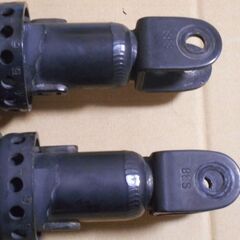 実動車から取外し マジェスティ250C SG03J 純正リアサスペンション リアサス YP250C YAMAHA USED リヤサスの画像