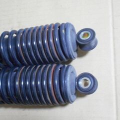 実動車から取外し マジェスティ250C SG03J 純正リアサスペンション リアサス YP250C YAMAHA USED リヤサスの画像