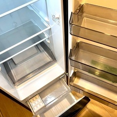 TOSHIBAの冷蔵庫の画像