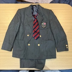 セレモニースーツ130センチの画像