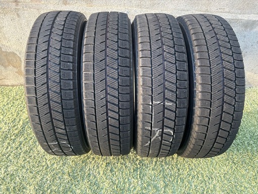 BRIDGESTONE BLIZZAK VRX3 スタッドレスタイヤ 155/65R14