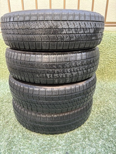 ヨコハマ ice GUARD IG60 155/65R14 スタッドレスタイヤ