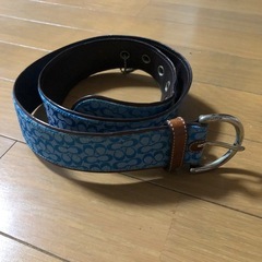 コーチ　ベルトの画像