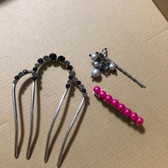 髪飾りの画像