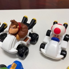 ミニカーセット ルイージ ピーチ ドンキーコング キノピオ　ハッピーセットの画像