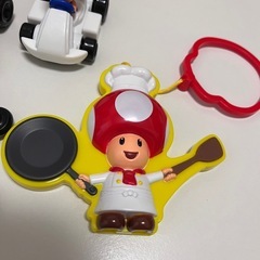 ミニカーセット ルイージ ピーチ ドンキーコング キノピオ　ハッピーセットの画像