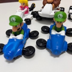 ミニカーセット ルイージ ピーチ ドンキーコング キノピオ　ハッピーセットの画像