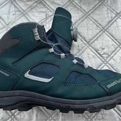 ⭐️美品⭐️montbell 防水 リールアジャスト 登山靴 kids用23cmの画像