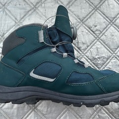 ⭐️美品⭐️montbell 防水 リールアジャスト 登山靴 kids用23cmの画像