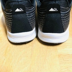 モントレイル 　スニーカー  28.5cmの画像