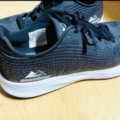 モントレイル 　スニーカー  28.5cmの画像