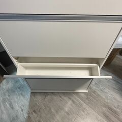 ◆◆薄型17cm　収納力抜群◆◆　白くてお洒落なシューズラックの画像