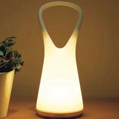 ニトリ　LEDライト ホルン 手持ちライトの画像