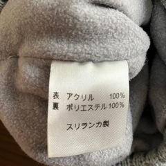 ベビーニット帽　お洒落なブルーのポンポンの画像