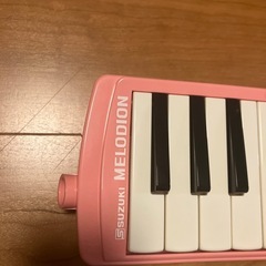 スズキメロディアン鍵盤ハーモニカの画像