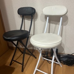 ダイニングテーブル&椅子2脚セット　の画像