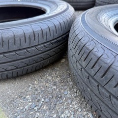 ヨコハマ  ブルーアース　145/80R13 2本セットの画像