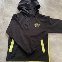 130女の子シャカシャカパーカーの画像