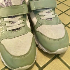 20cm キッズスニーカー　の画像