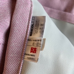 カーテンの画像