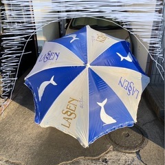 ラッセン  ビーチパラソルの画像