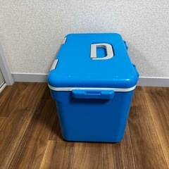 クーラーボックスの画像