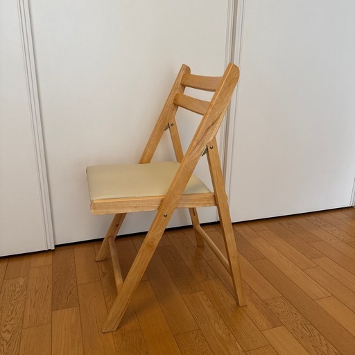 木製折りたたみイス三脚 (samiya) 岡山の椅子《その他》の中古あげます