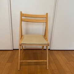 木製折りたたみイス　三脚の画像