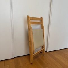 木製折りたたみイス　三脚の画像