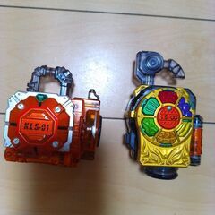 仮面ライダー鎧武⭐️ベルトとロックシードの画像