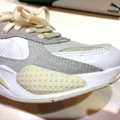 【PUMA for emmi】厚底きれいめスニーカー　23.5cm白＊雑誌掲載＊の画像